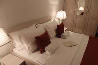 Апартаменты Panorama suites Monte Aria Херцег-Нови Апартаменты с 1 спальней, балконом и видом на море (для 5 взрослых)-3