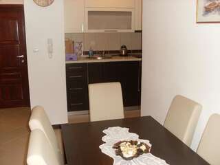 Апартаменты Panorama suites Monte Aria Херцег-Нови Двухуровневые апартаменты с балконом с видом на море-2