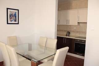 Апартаменты Panorama suites Monte Aria Херцег-Нови Апартаменты с 1 спальней, балконом и видом на бассейн (для 5 взрослых)-13