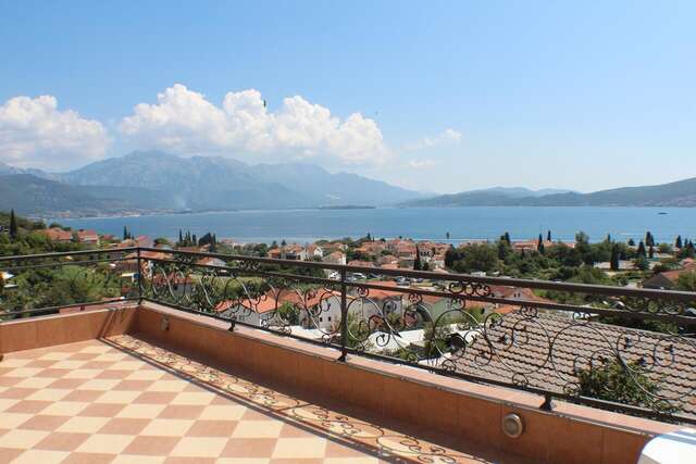 Апартаменты Panorama suites Monte Aria Херцег-Нови-16